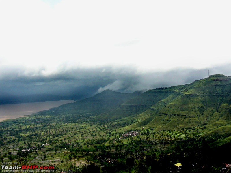 Pics : Mumbai - Mahabaleshwar - Panchagini - 24th July 2009.-t.jpg