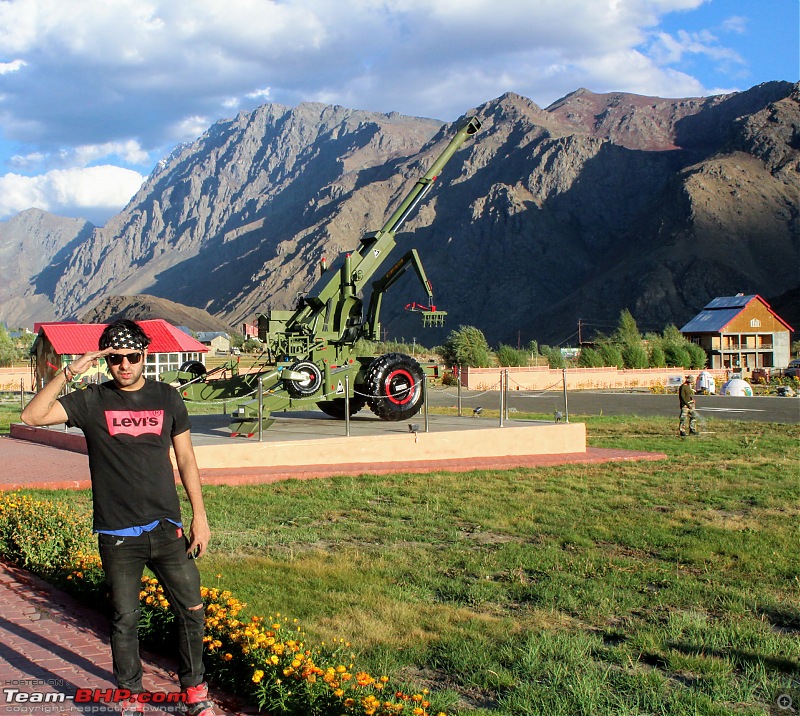 World First: GT650R on the highest motorable pass, Khardung La-5.jpg