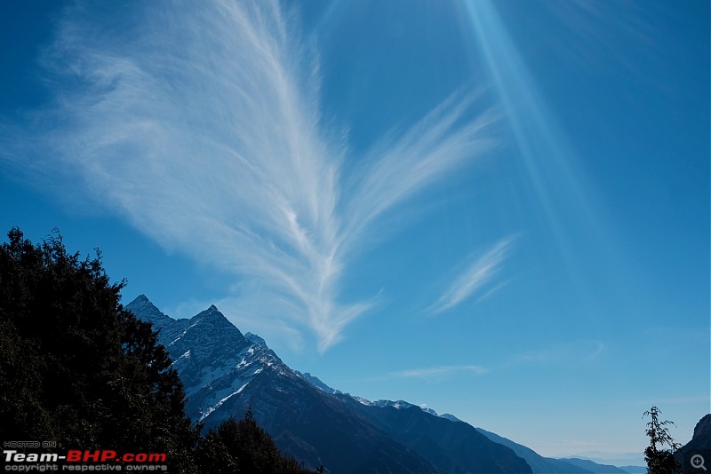 Gentle climb for a glimpse of Mount Everest-cloud.jpg