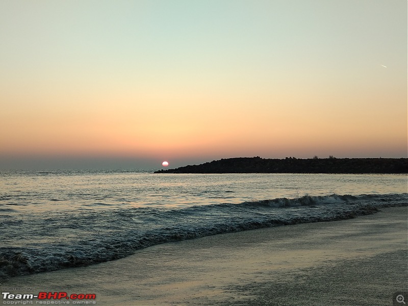 Road-trip from Bengaluru to Gujarat in a Duster-somnath2_beach.jpg