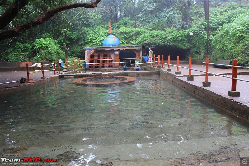 Mumbai-Amboli-Sawantwadi-Mumbai-pond.jpg