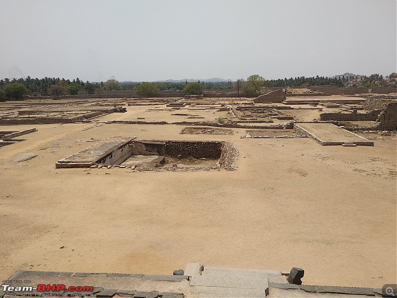 HexLogs - A Sunny weekend trip to Hampi-ruins.jpg