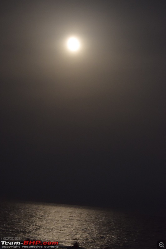 Mumbai - Pondicherry Road Trip in an Isuzu V-Cross-moon-rise-iphone.jpg