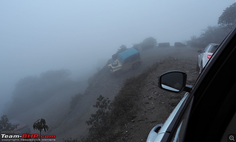 Drive to Sandakphu: With classic & modern Land Rovers-p5060096.jpg