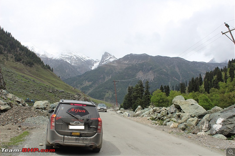 Ladakh: Four Idiots & One XUV500-61.jpg