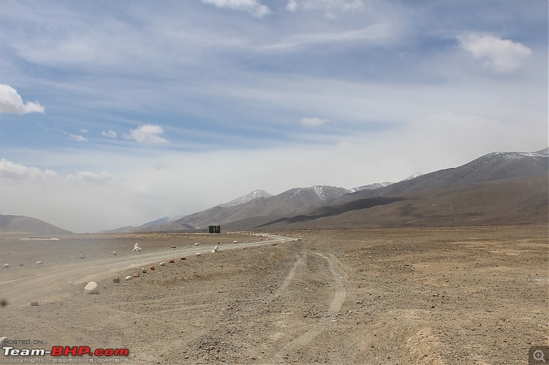 Ladakh: Four Idiots & One XUV500-400.jpg