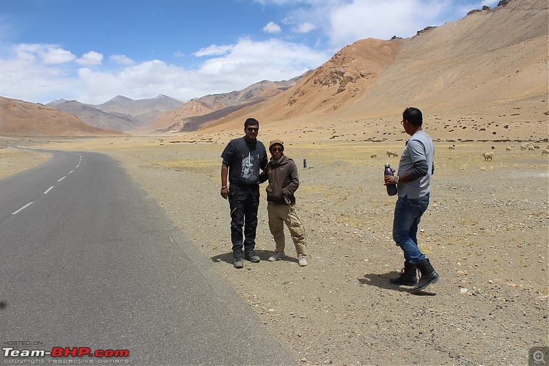 Ladakh: Four Idiots & One XUV500-509.jpg