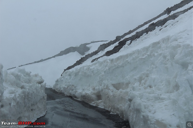 Ladakh: Four Idiots & One XUV500-574.jpg