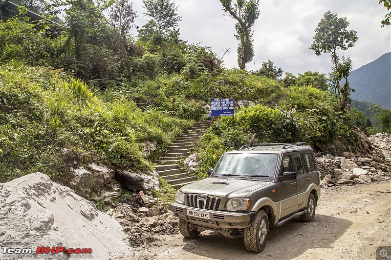 Drive to Gurudongmar Lake - North Sikkim with Marengo, my Scorpio 4WD-img_49691.jpg