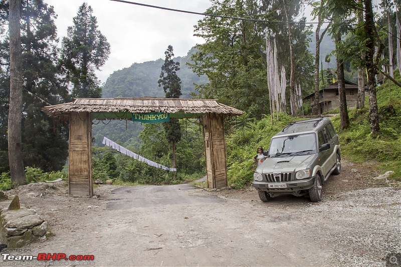 Drive to Gurudongmar Lake - North Sikkim with Marengo, my Scorpio 4WD-img_49891.jpg