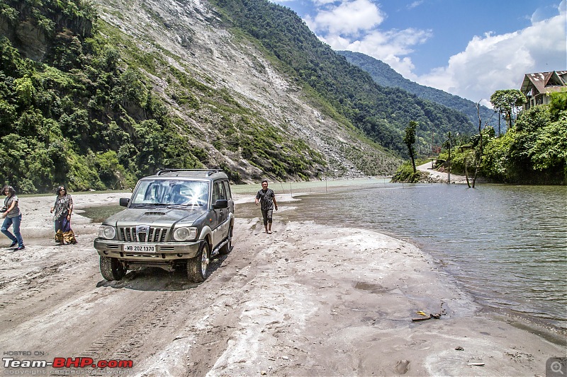 Drive to Gurudongmar Lake - North Sikkim with Marengo, my Scorpio 4WD-img_4922.jpg