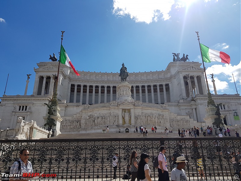 Ontario, New York & Italy: Cars, food and road trips!-3-piazza-venezia.jpg