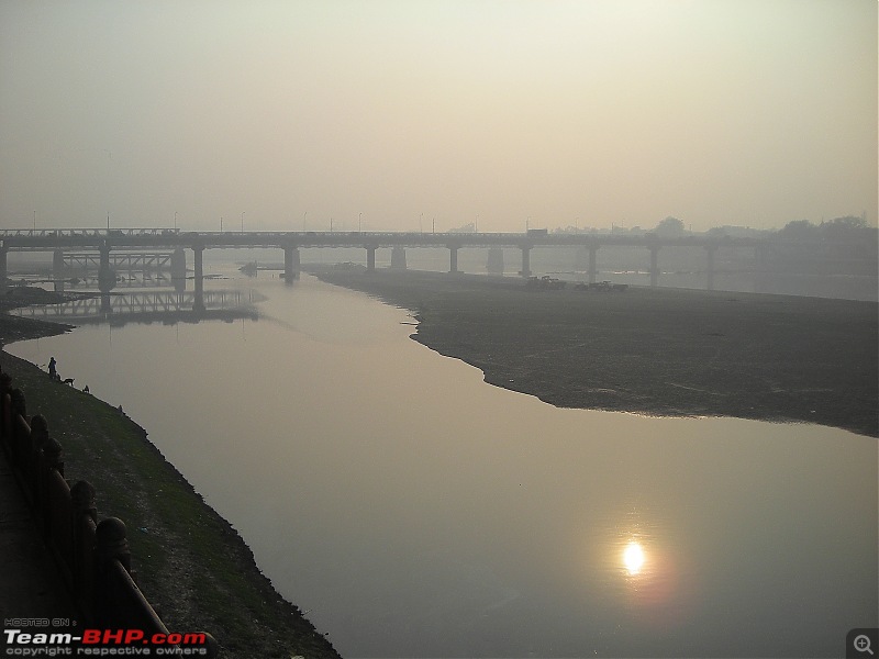 Agra, Fatehpur Sikri & Jhansi in a Maruti 800-5.jpg