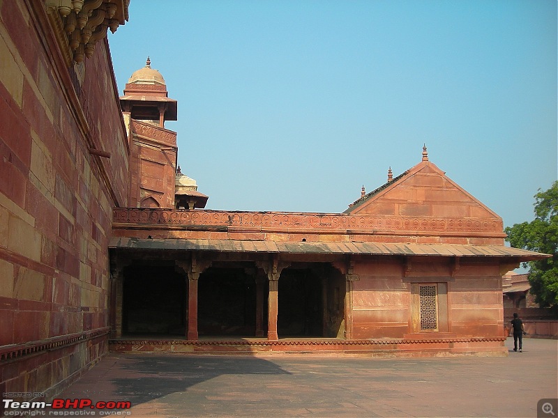 Agra, Fatehpur Sikri & Jhansi in a Maruti 800-8.jpg