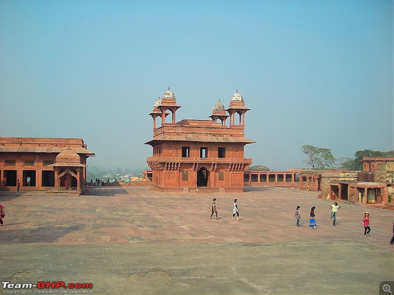 Agra, Fatehpur Sikri & Jhansi in a Maruti 800-23.jpg