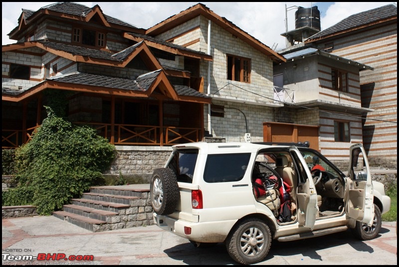 Leh-Ladakh in my Safari 4x4 -Photologue..July2009-img_0667.jpg