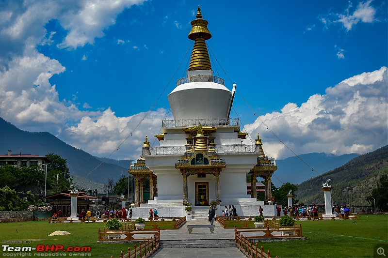 A Bhutan weekend in a Swift-chorten.jpg