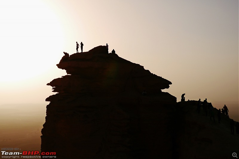 Journey to the "Edge of the world" - Saudi Arabia-7.jpg