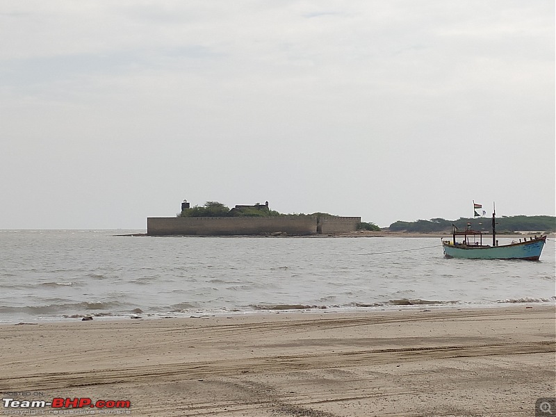 Coastline of Gujarat - Beaches, Temples, Villages, Lighthouses & Ports-img_4836-v1.jpg