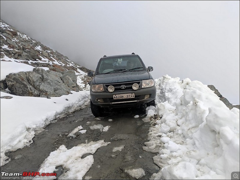 Self-Drive Exploratory Expedition->Zanskar+Unknown Kashmir-> "off-season October 2011-kashmir00005.jpg