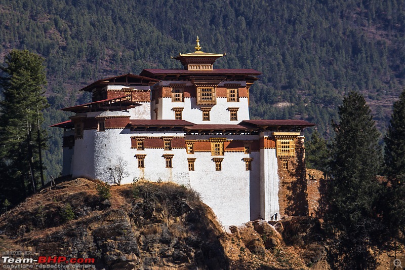 In search of Happiness to Bhutan-dslr105.jpg