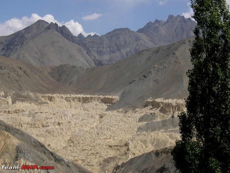 Saying JULAY Bachelor style - Leh 2009-day3-52.jpg