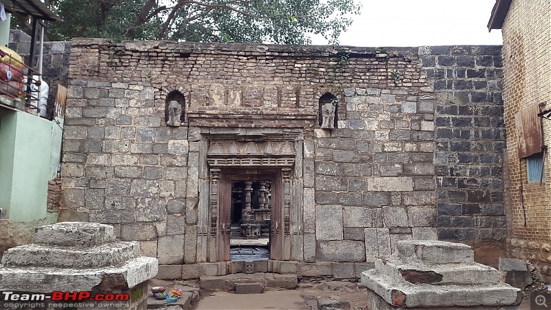 Kopeshwar Temple - The Angry Lord-temple-entrance.jpg