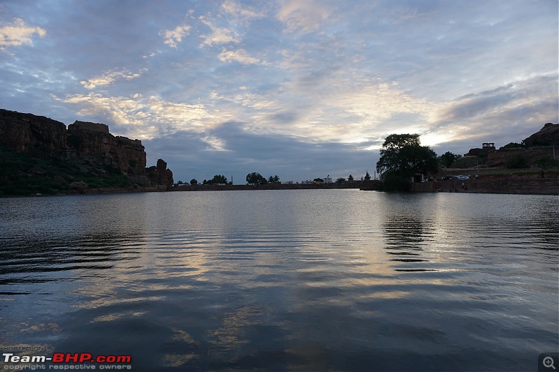 Enjoying ancient architecture over a coffee and at a beach - 2000 km across North Karnataka-dsc01781-2.jpg