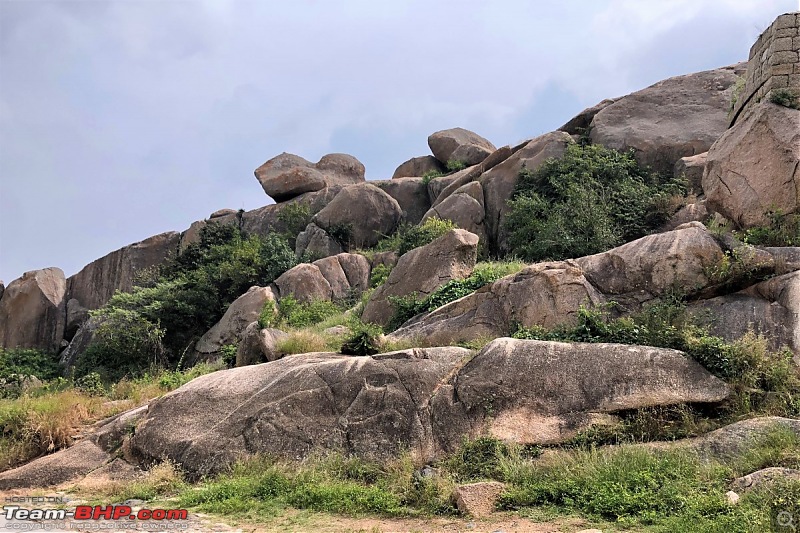 Enjoying ancient architecture over a coffee and at a beach - 2000 km across North Karnataka-img2794.jpg