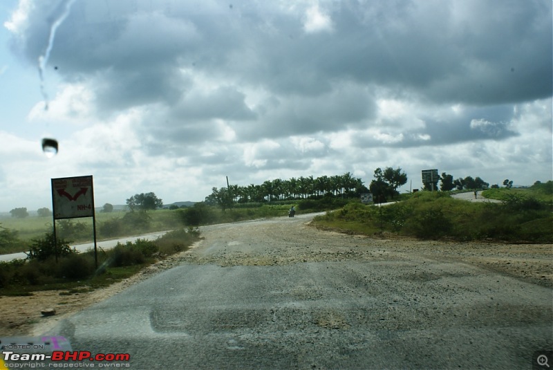 An incredible road trip to Velankanni, Kodaikanal and Ooty-roads-bad.jpg