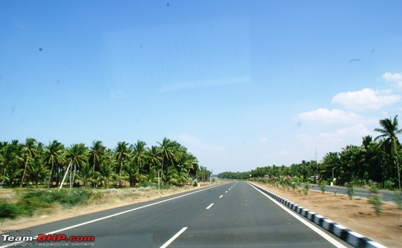 An incredible road trip to Velankanni, Kodaikanal and Ooty-highway-scenic.jpg