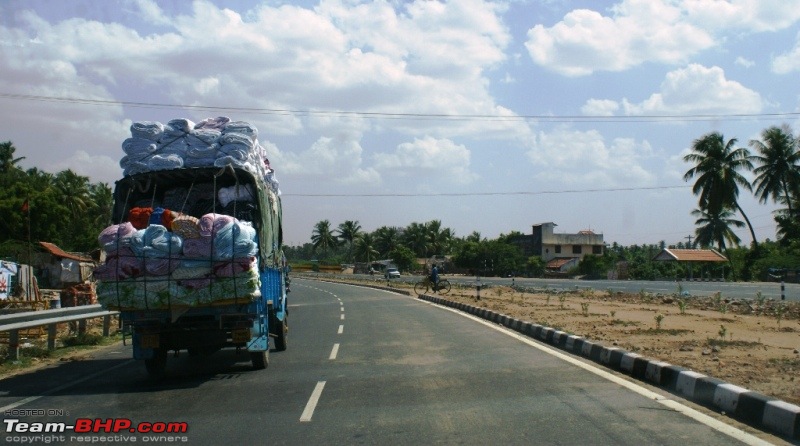 An incredible road trip to Velankanni, Kodaikanal and Ooty-highway-trichy.jpg