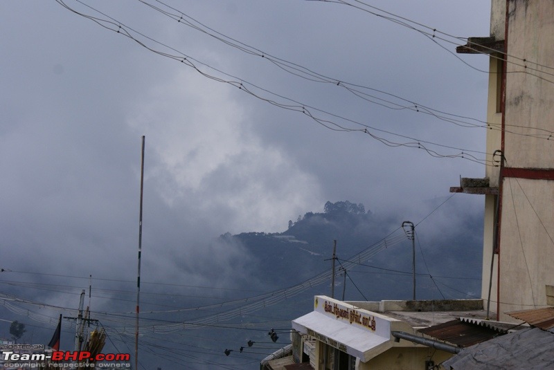An incredible road trip to Velankanni, Kodaikanal and Ooty-hills-covered-mist.jpg