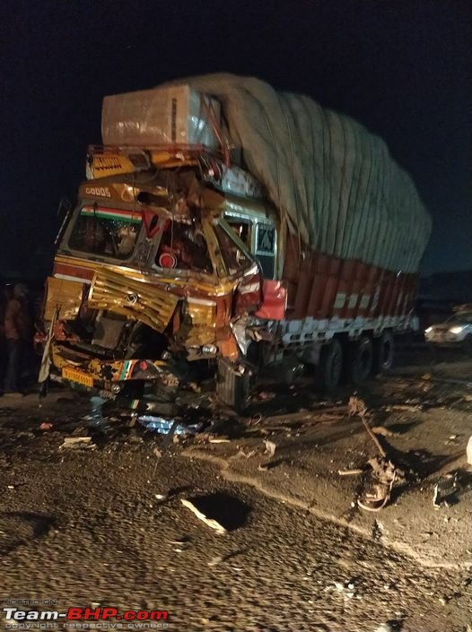 Delhi-Kolkata by Road | NH2 (now called NH19) in full detail-sasaram-truck-crash.jpg