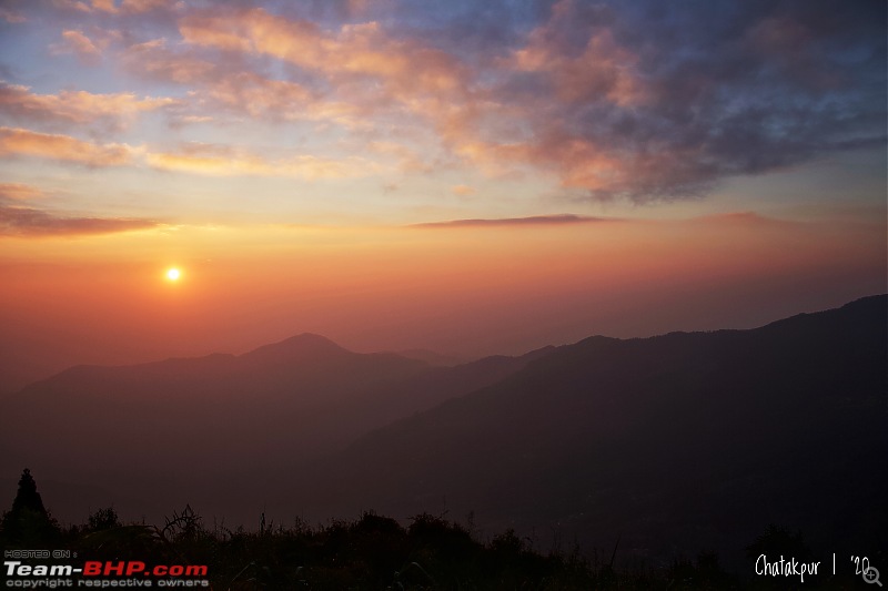 Backpacking around Darjeeling and getting a glimpse of the Kanchenjunga-snapseed-13.jpg