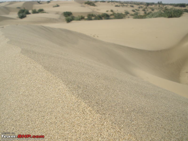 Desert Rider Linea's 2000 kms & 6 days: Baroda-Barmer-Jaisalmer-Jodhpur-Baroda-pa191100.jpg