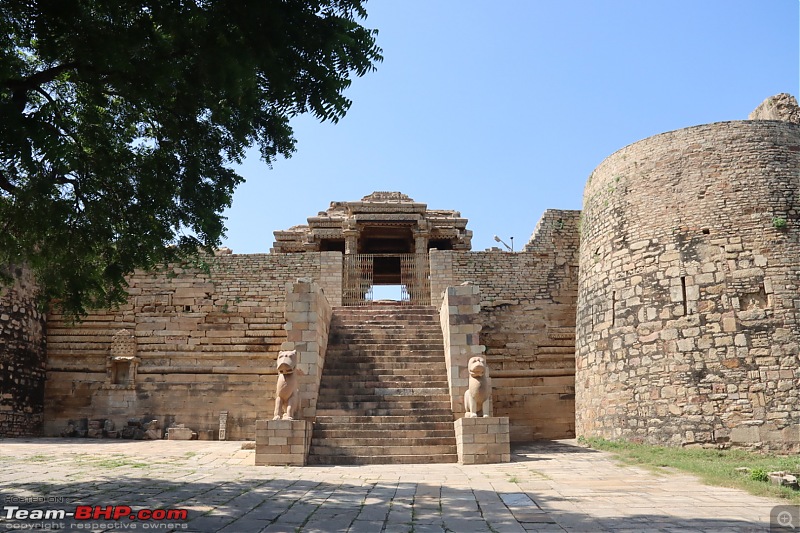 Bundelkhand Chronicles - Chasing History and Wildlife from Calcutta-d16d3da978be4a81b7723dcb4327c949.jpeg