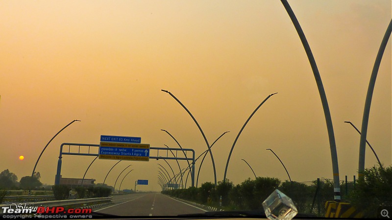 Rhymelogue 2.0 | Drive from Kolkata to Varanasi | Agra (via Lucknow) | Gwalior-p1170311-copy.jpg