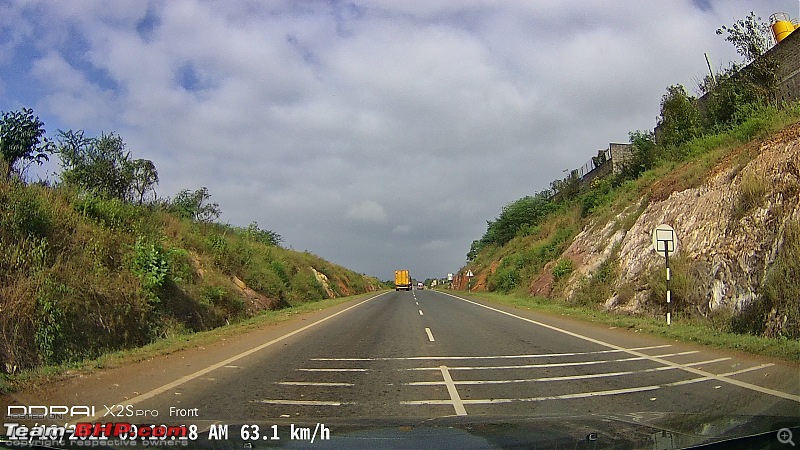 Bangalore to Rajasthan in a Jeep Compass-enroute-kolhapur.jpg