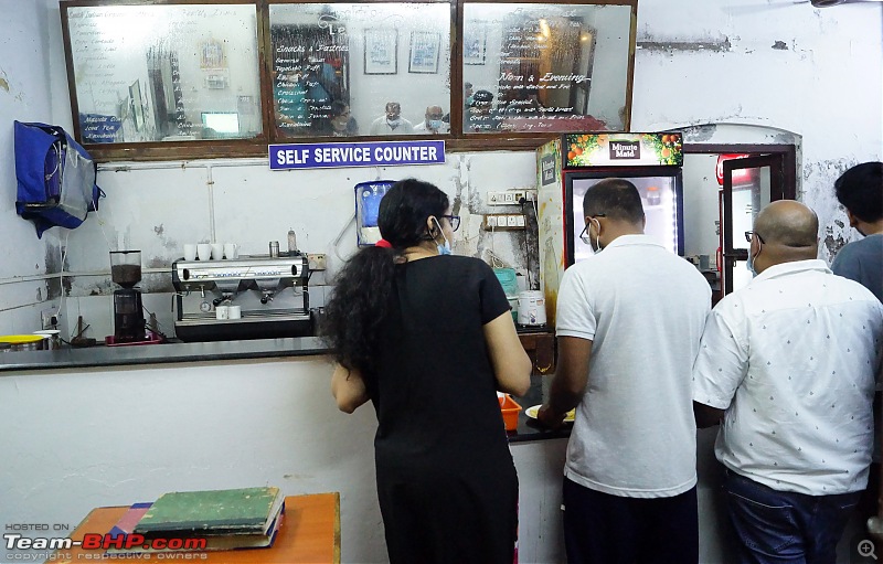 Eat, Pray, Laugh | Our Silver Anni-verse-ary / Annoy-versary Trip to Pondicherry & Mahabalipuram-le-cafe4.jpg