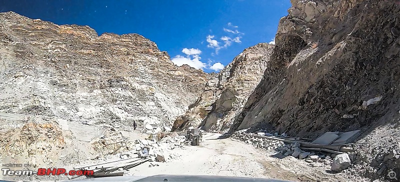 Jeepers' tryst with Spiti Valley-actual-nullah-crossing-now-so-easy.jpg