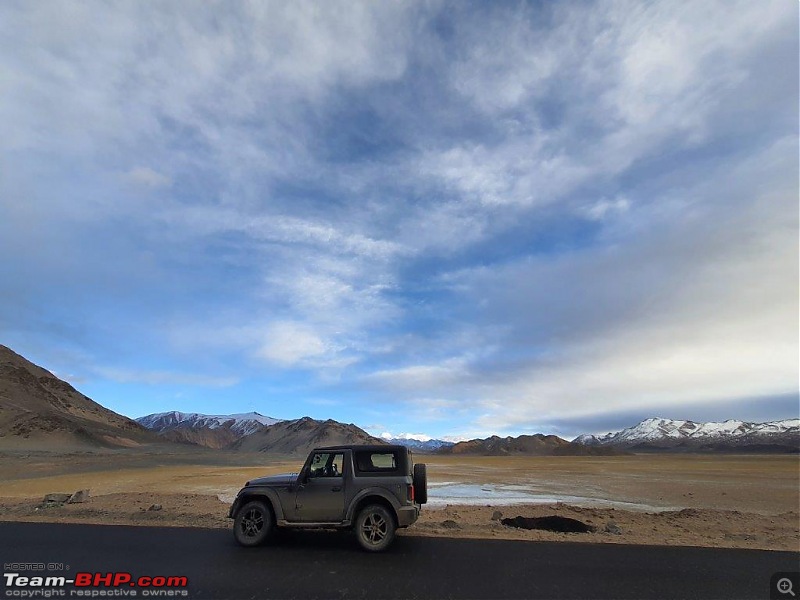 Ladakhi Winter in an Automatic Petrol Thar-20220119_165823.jpg