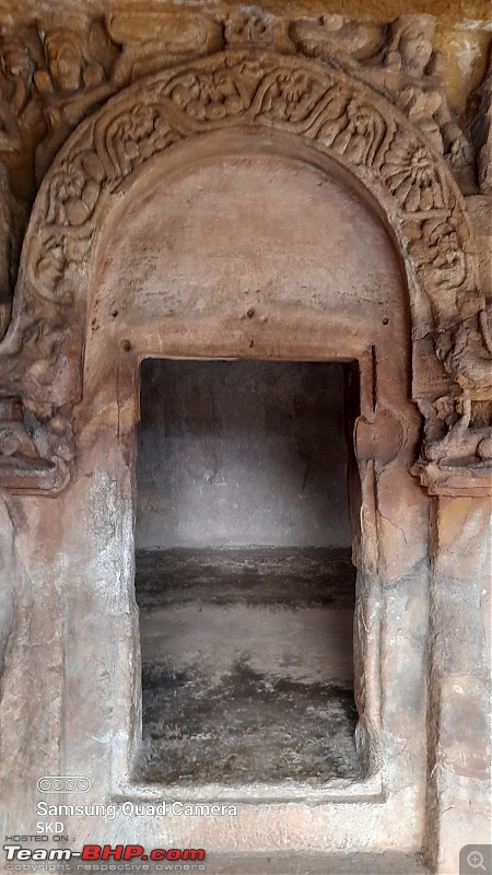 Zoomcar’ing in ‘Golden Triangle’ of Odisha, the soul of Incredible India-pic20-view-inside-door-scoopup-back-pillow.jpg