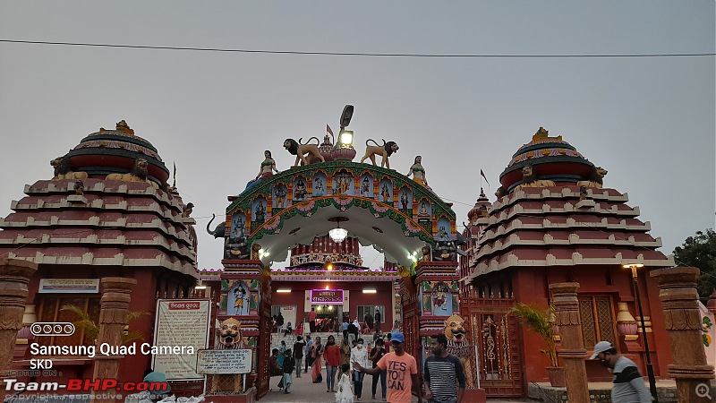 Zoomcar’ing in ‘Golden Triangle’ of Odisha, the soul of Incredible India-pic26-ram-mandir-entrance.jpg
