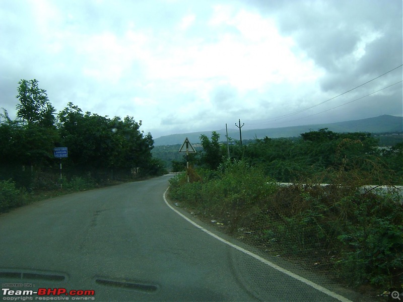 Srisailam, the forest and hills surrounding and the Tungabhadra : A cherished trip-srisailam_hills-1.jpg