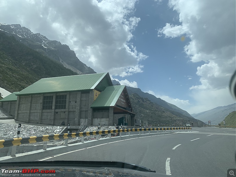 Mumbai - Jibhi - Jalori - Manali - Rohtang - Sissu | A 4500 km road-trip in an Isuzu V-Cross-atal-tunnel-sissu-side.jpeg