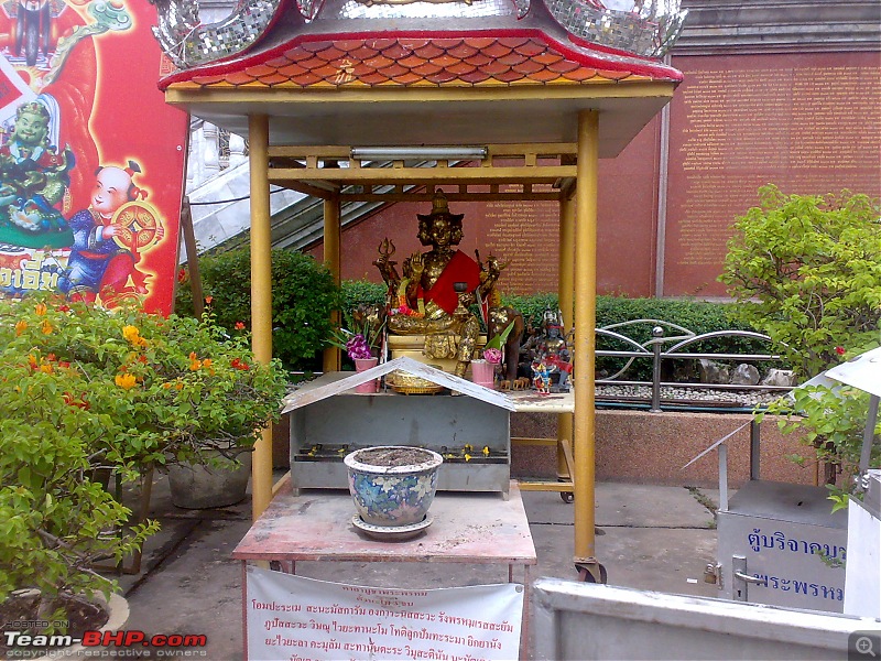 A trip to Taiwan and Bangkok-temples-bangkok1.jpg