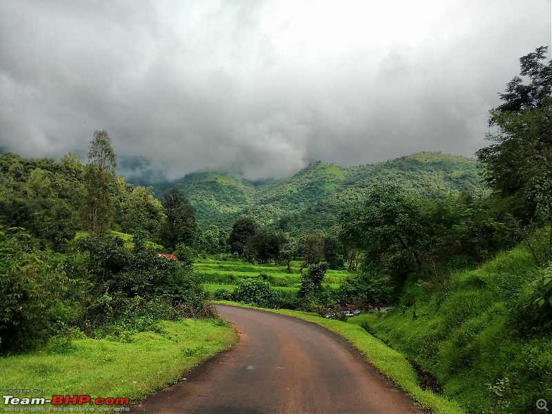 Rain-drenched Maharashtra and an Old Car-img_20190924_154525997.jpg