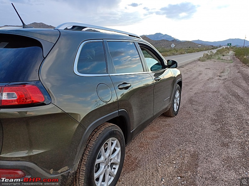 Tent camping road-trip across the 6 US States | Jeep Cherokee-enroute-lv-break.jpg
