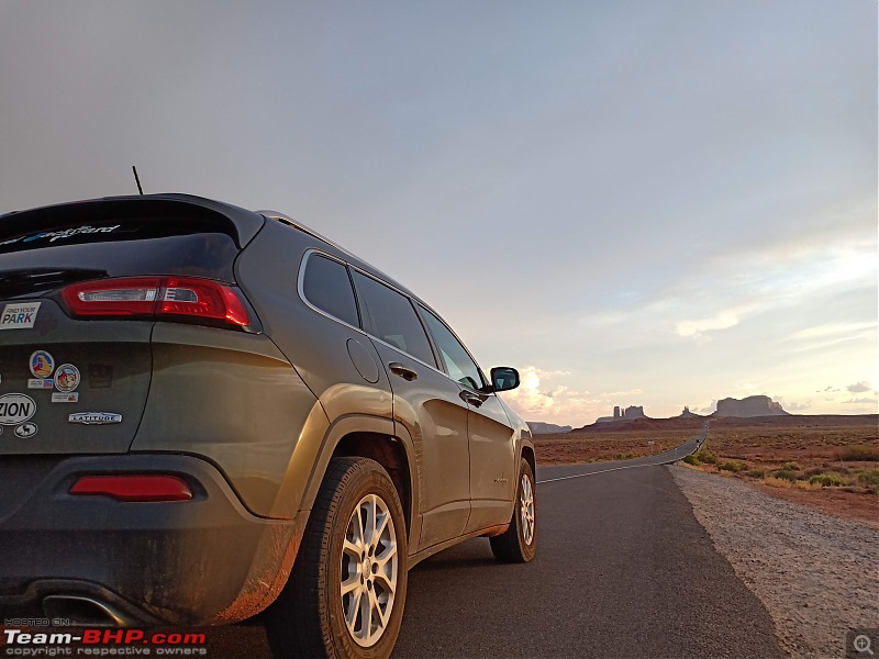 Tent camping road-trip across the 6 US States | Jeep Cherokee-jeepmonumentview.jpg